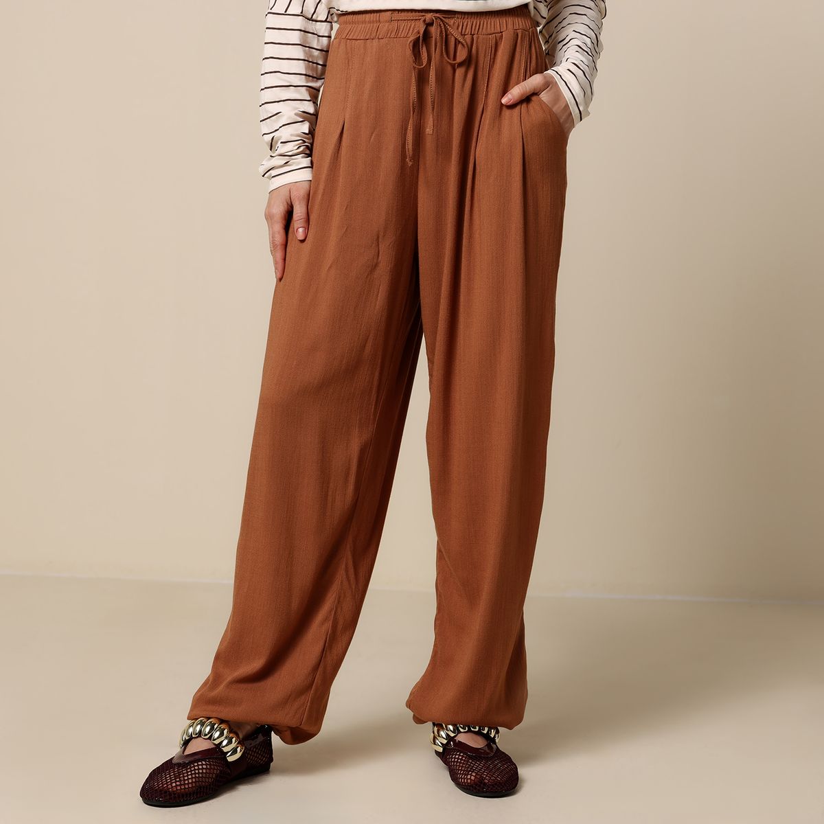 UNIVERSITY CLUB - Pantalón Oversize Mujer Tiro medio University club