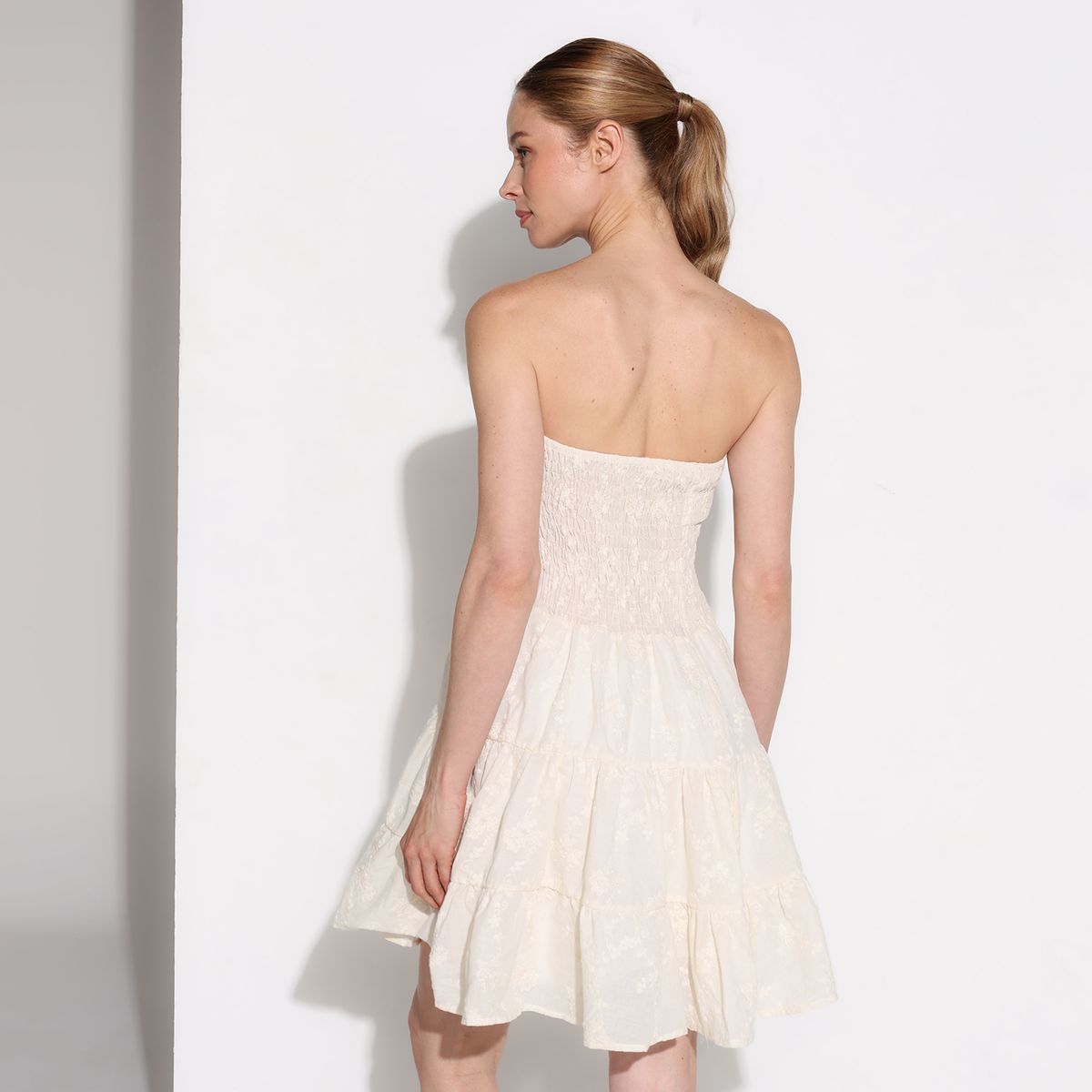 BASEMENT - Vestido Mujer Corto Casual con Ojalillo de Algodón Basement