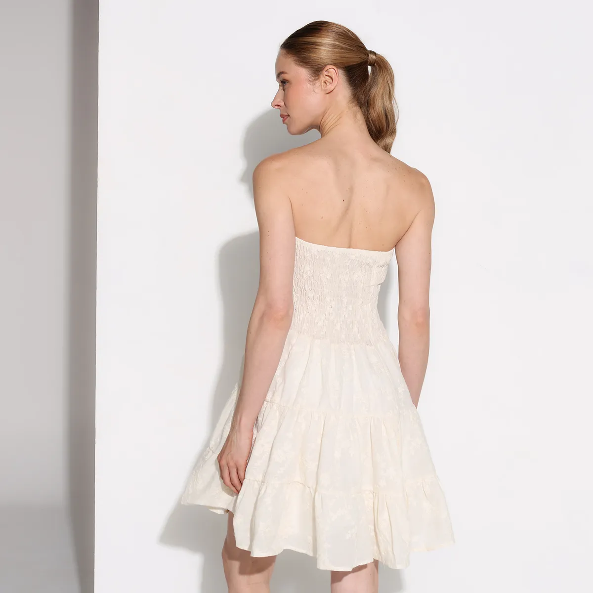 BASEMENT - Vestido Mujer Corto Casual con Ojalillo de Algodón Basement