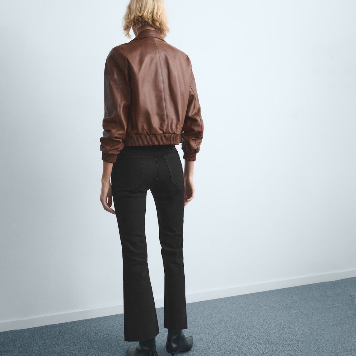 MANGO - Jean Flare Mujer Tiro medio Mango