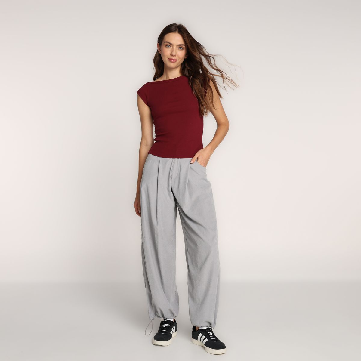 SYBILLA - Pantalón Relax Mujer Tiro medio Sybilla
