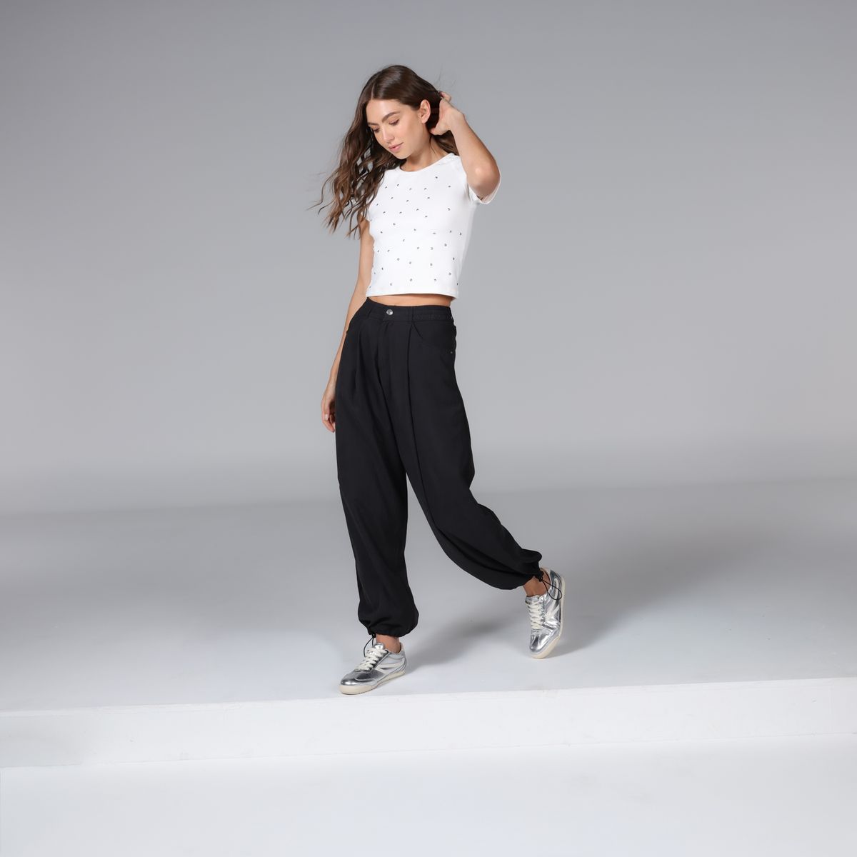 SYBILLA - Pantalón Relax Mujer Tiro medio Sybilla