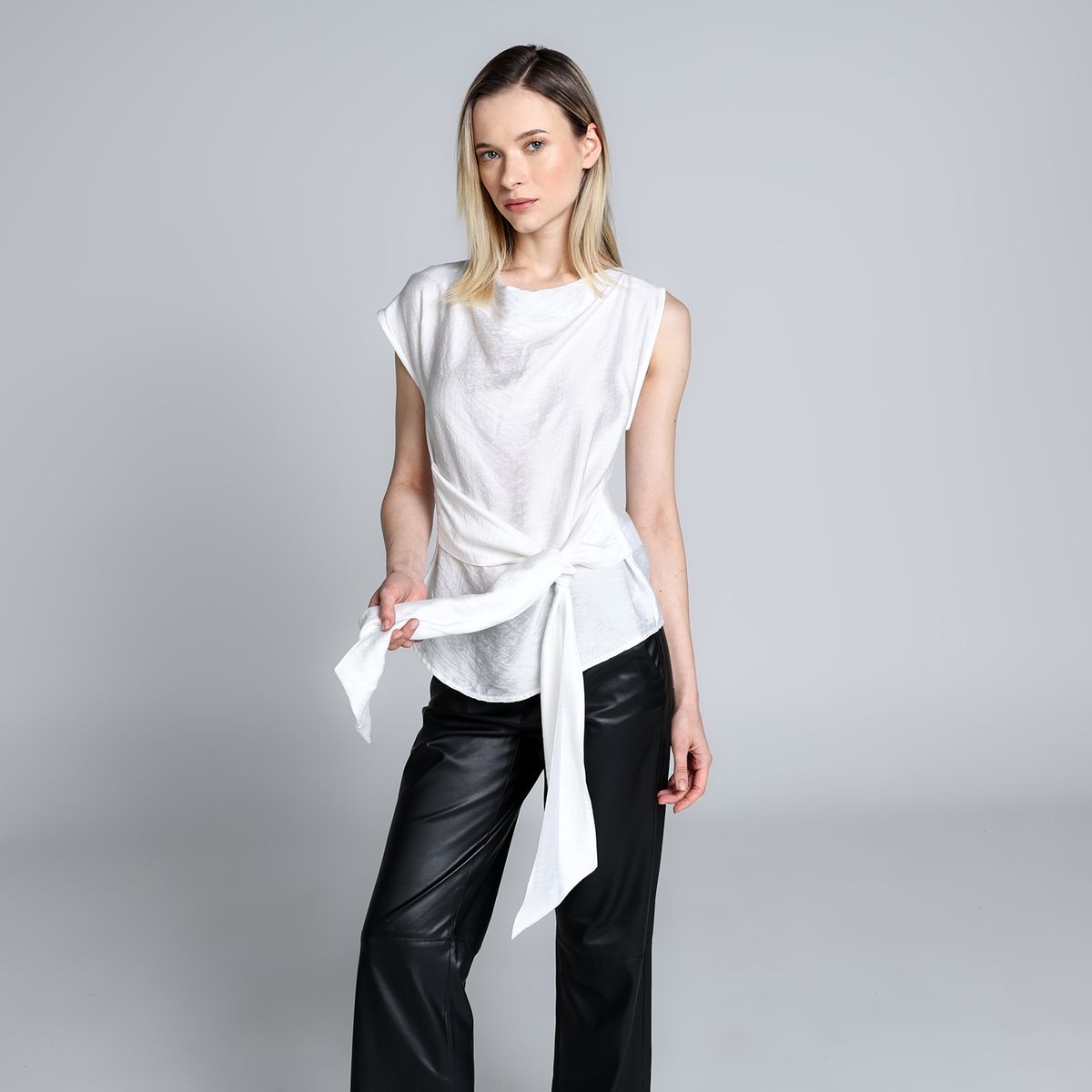 BASEMENT - Blusa Mujer Sin mangas Basement