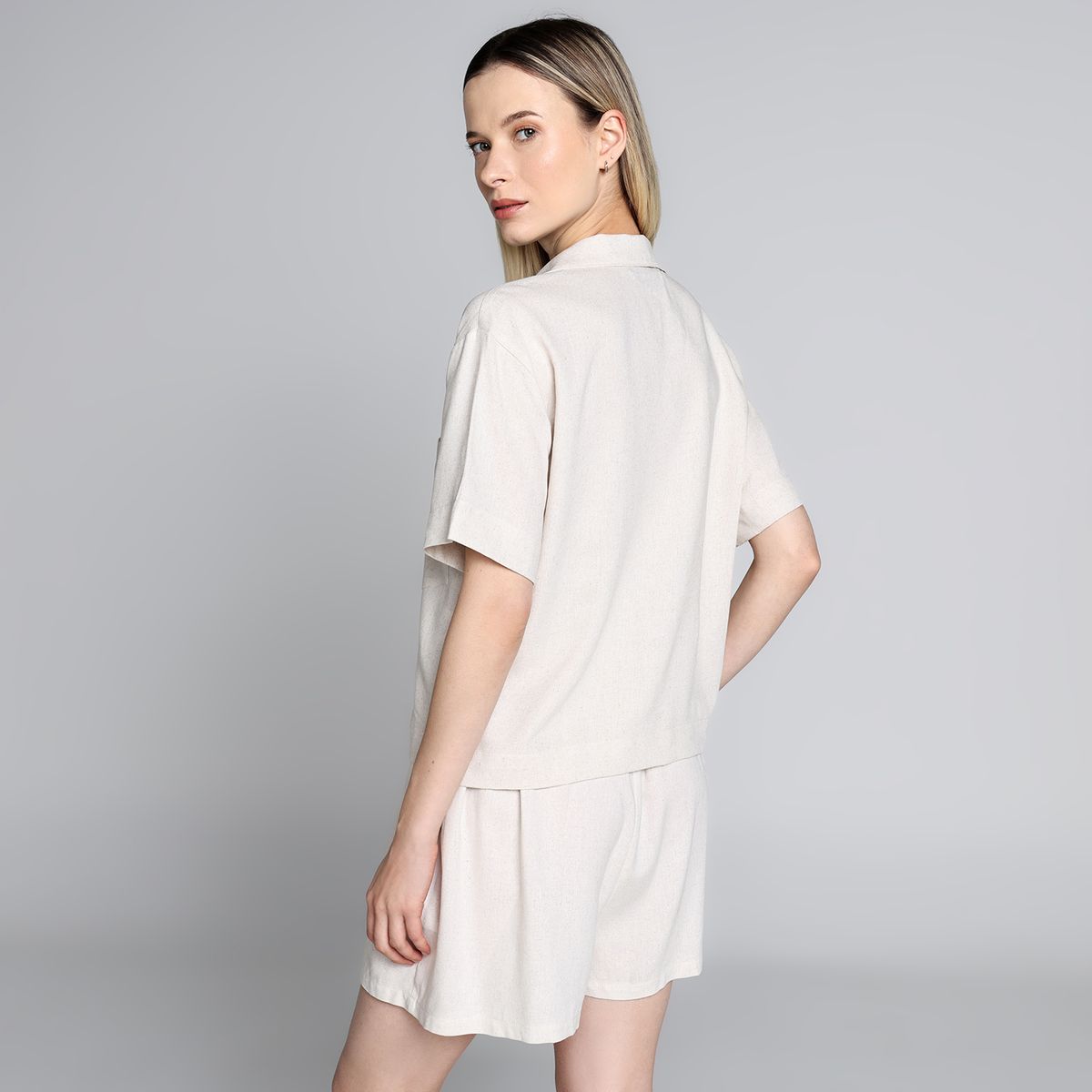 BASEMENT - Blusa Mujer Manga corta Basement