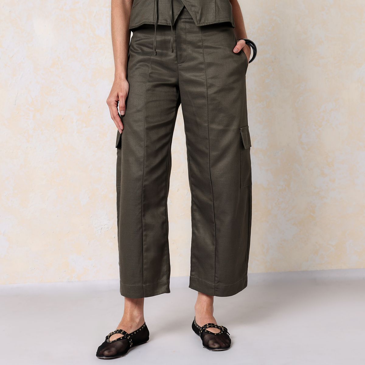 BASEMENT - Pantalón Balloon Mujer Cargo de Tencel Basement