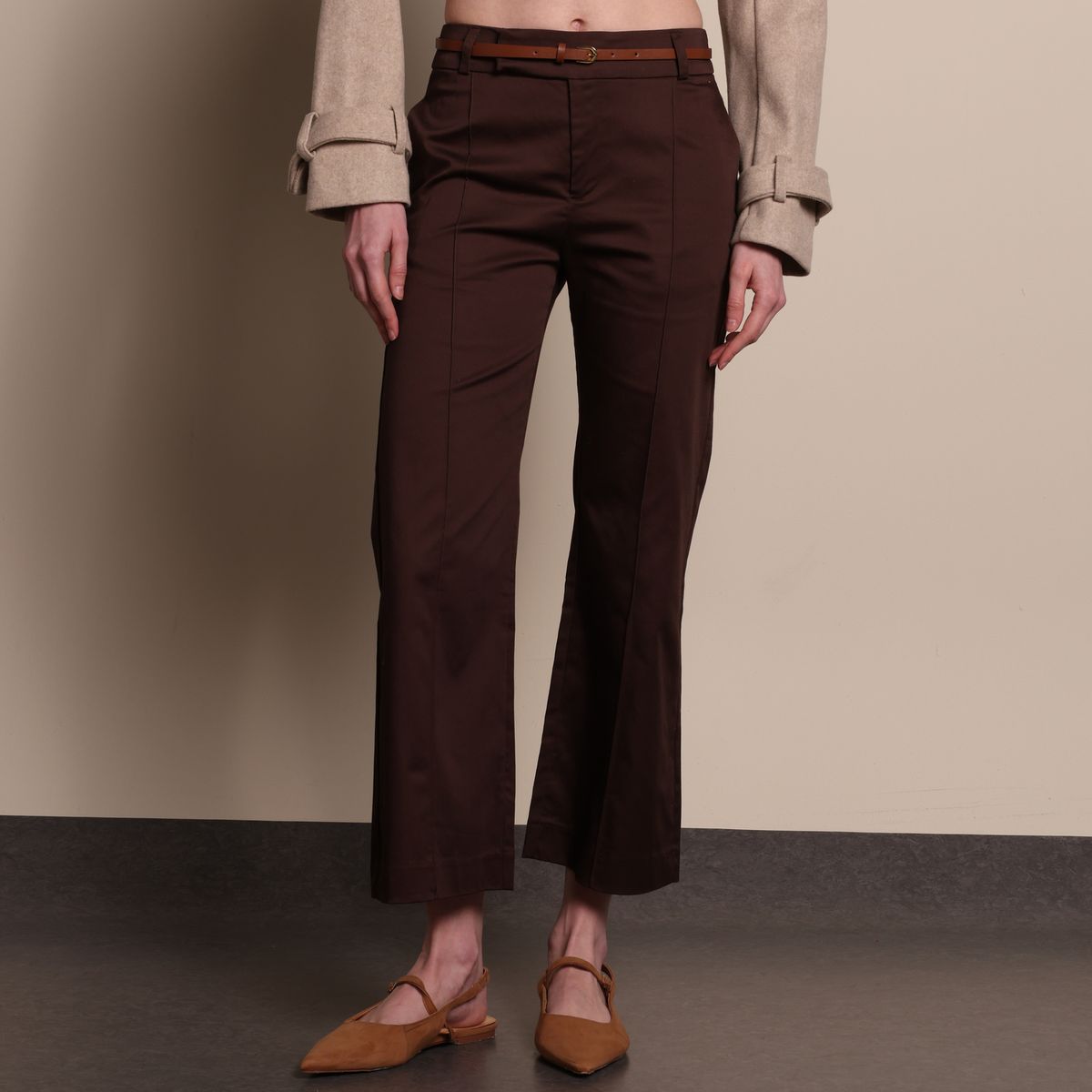 Pantalón Recto Mujer Basement BASEMENT | Falabella Colombia