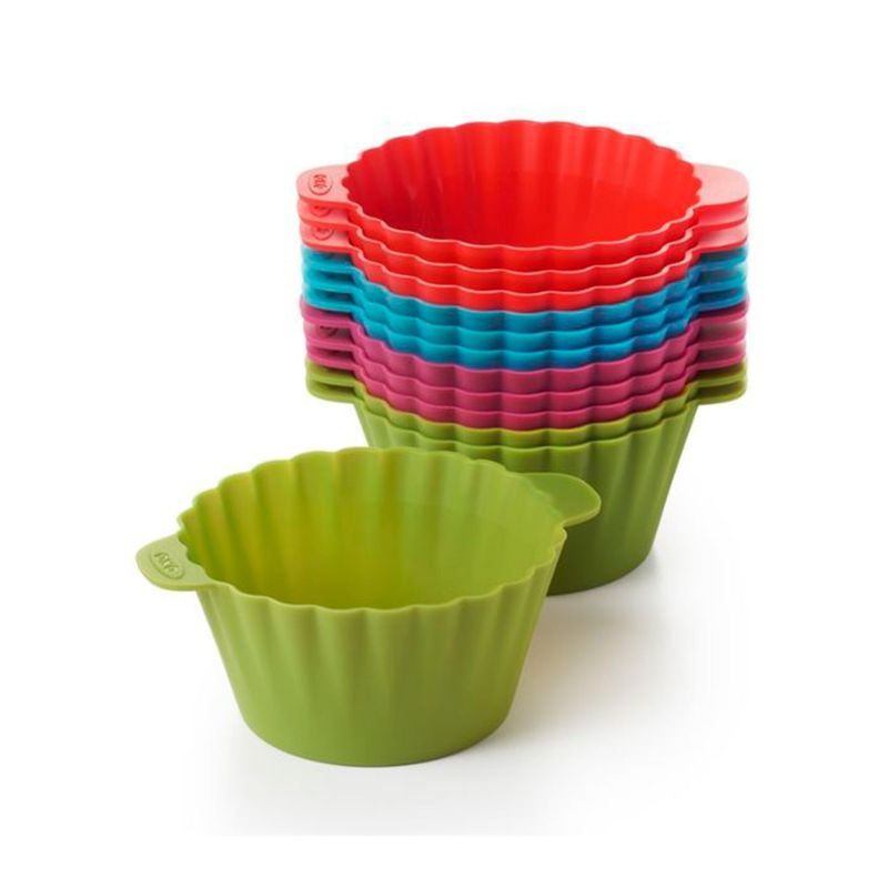 CRATE & BARREL - Moldes de Hornear en Silicona Oxo Set x 12
