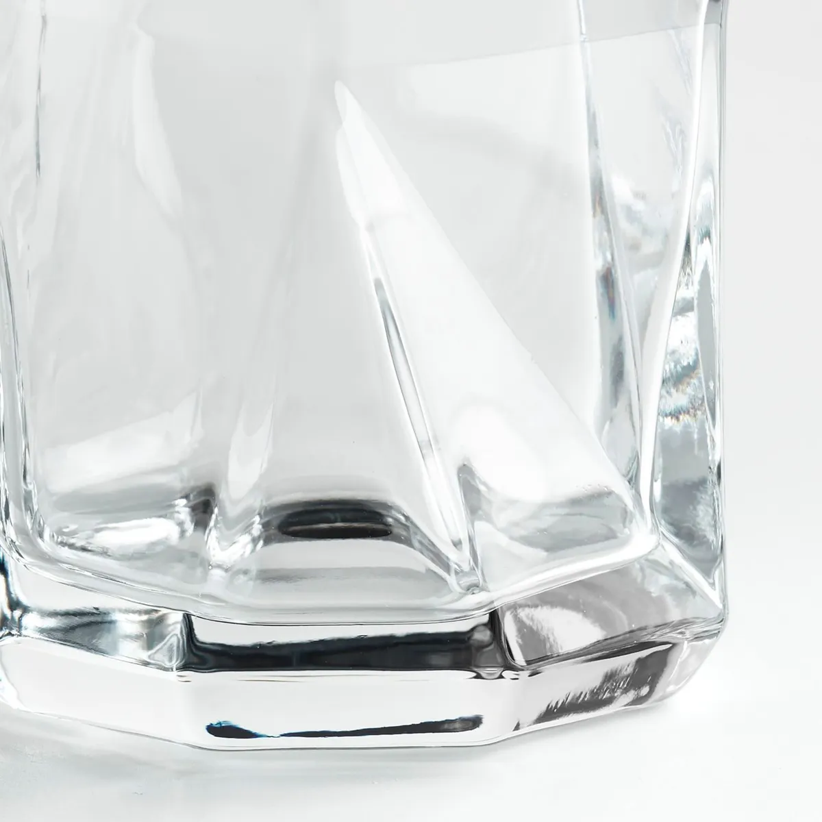 CRATE & BARREL - Vaso Corto Gem en Vidrio 414 ml
