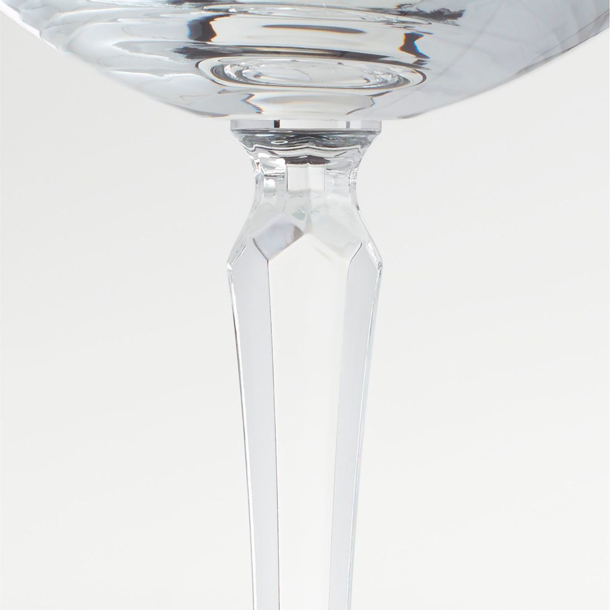 CRATE & BARREL - Copa de Cóctel Ridgecrest en Vidrio 207 ml