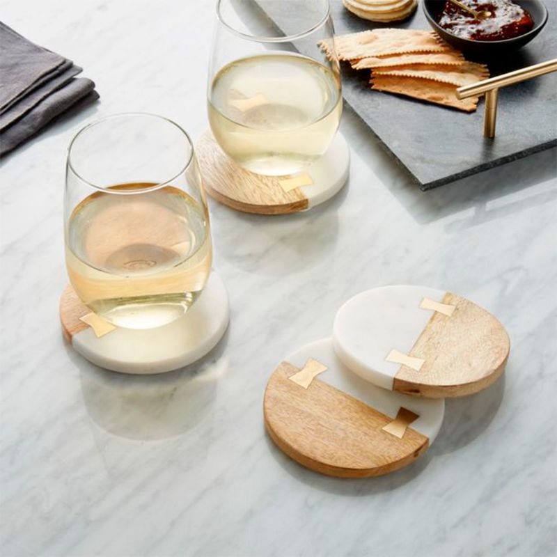 CRATE & BARREL - Portavasos Madera y Mármol 4 piezas