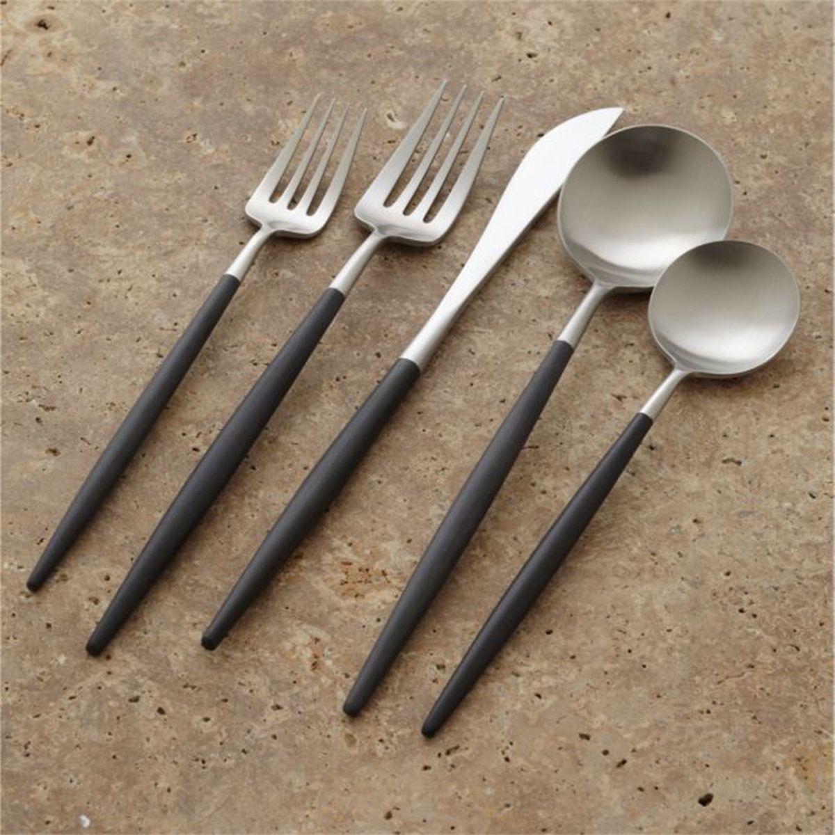 CRATE & BARREL - Cubiertos Aero Negro en Acero Inoxidable Set x 5