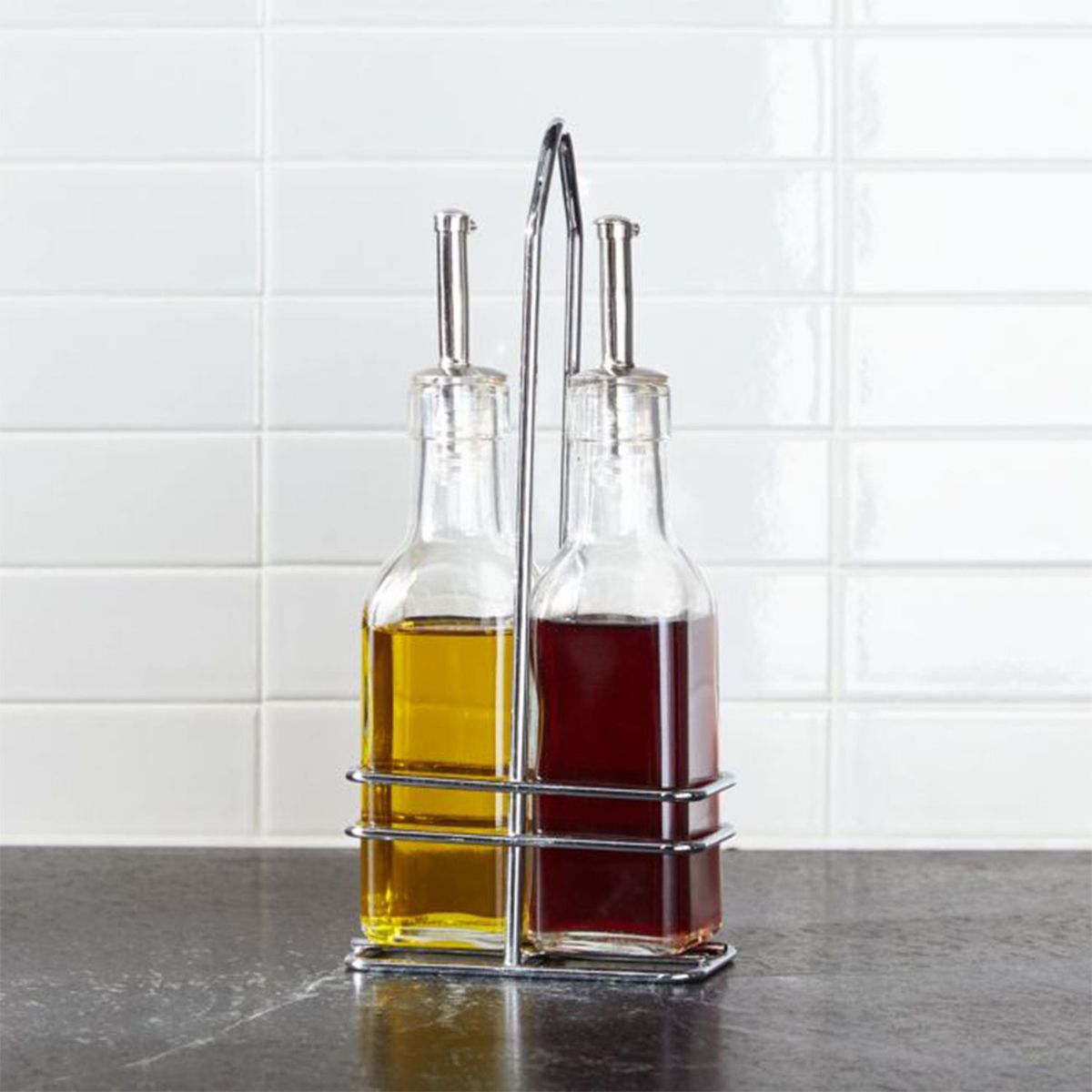CRATE & BARREL - Vinagrera  en Vidrio 11 cm x 6 cm x 24 cm Set x2