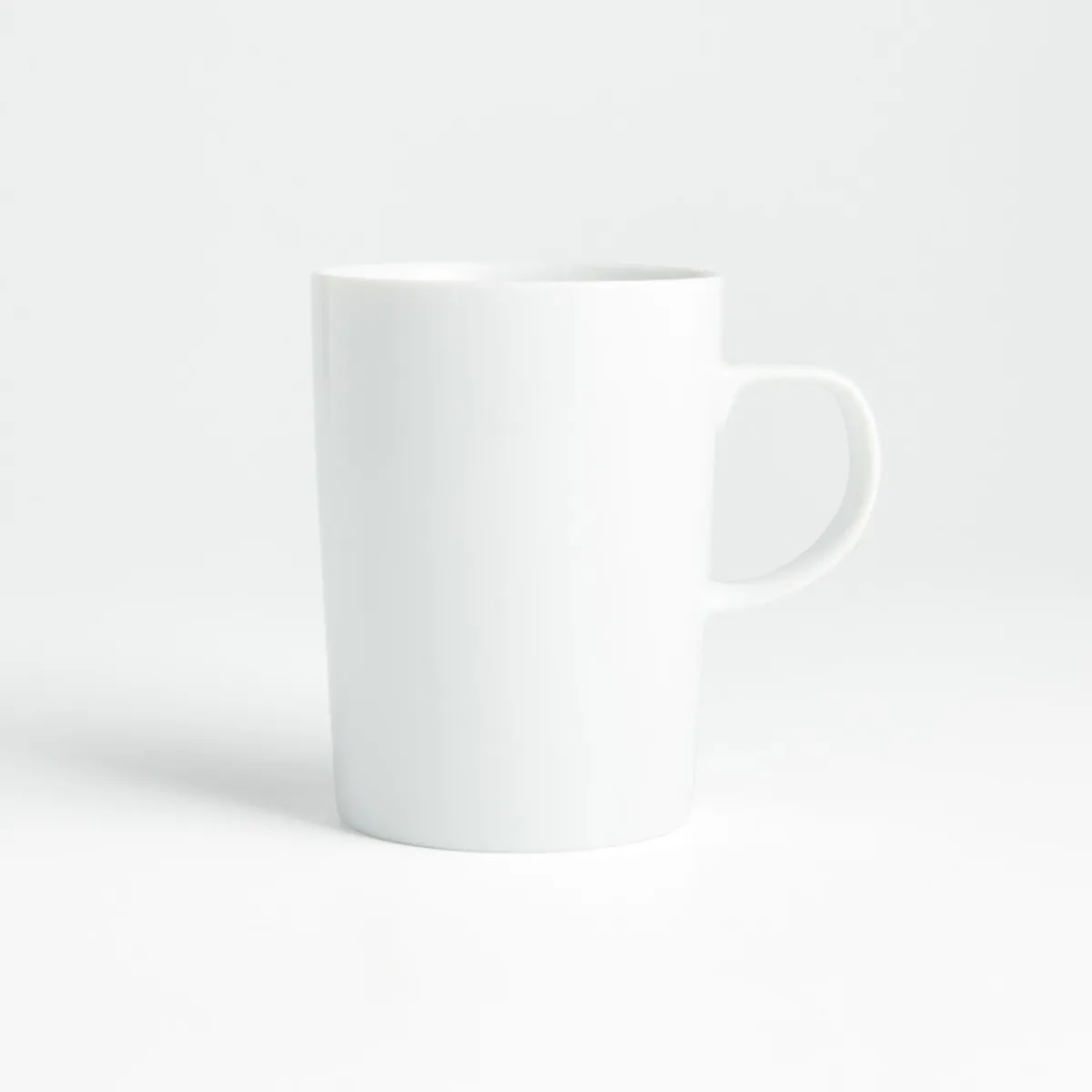 CRATE & BARREL - Mug Verge en Porcelana 12 cm x 9 cm
