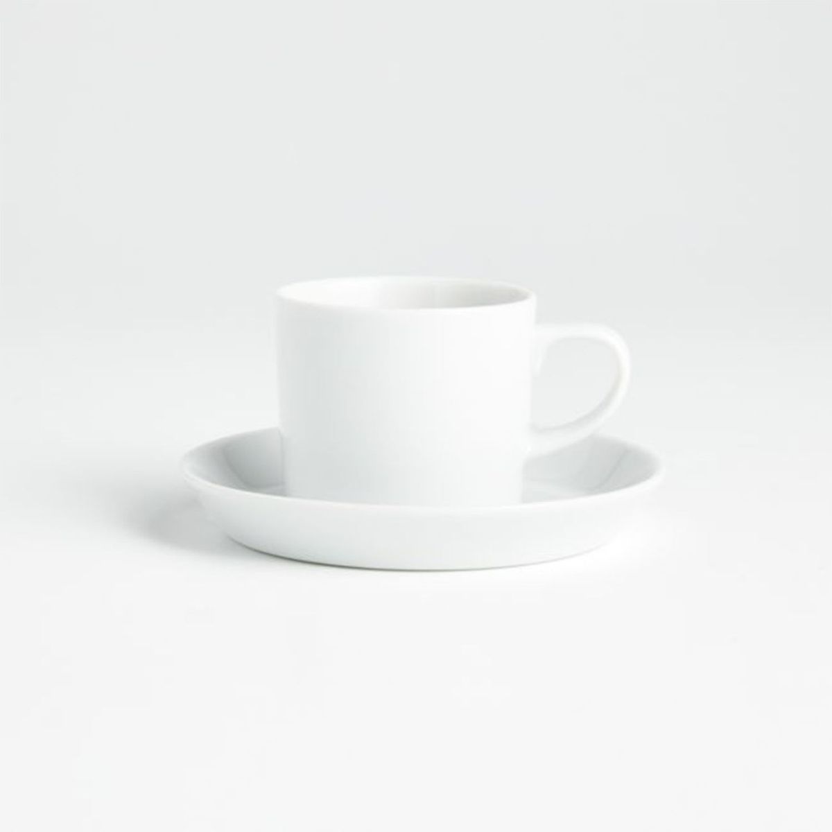 CRATE & BARREL - Taza con plato Verge en Porcelana