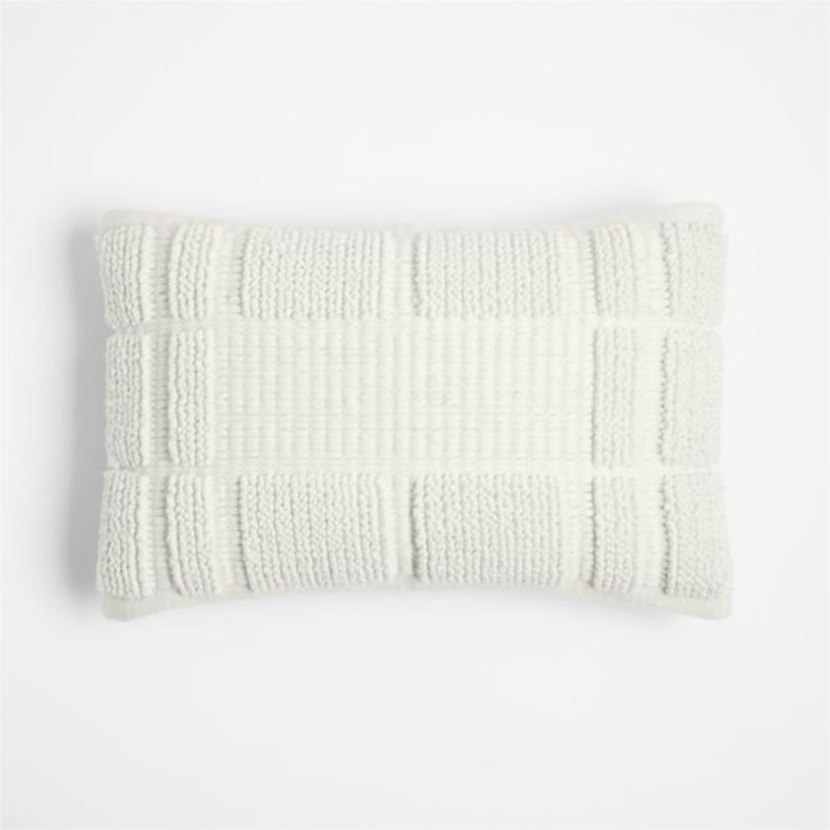 CRATE & BARREL - Funda de cojín Lancaster 38 cm x 56 cm
