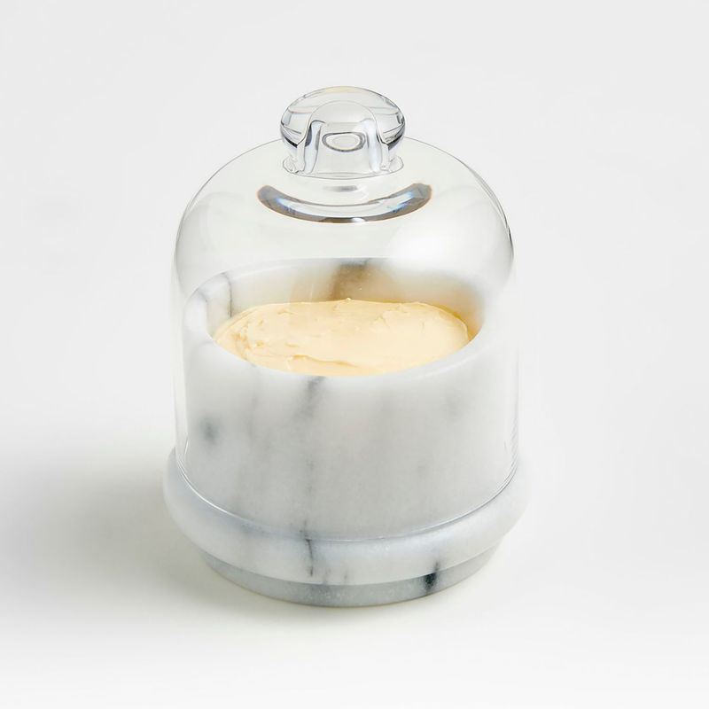 CRATE & BARREL - Mantequillera French Kitchen en Mármol 10 cm x 8 cm