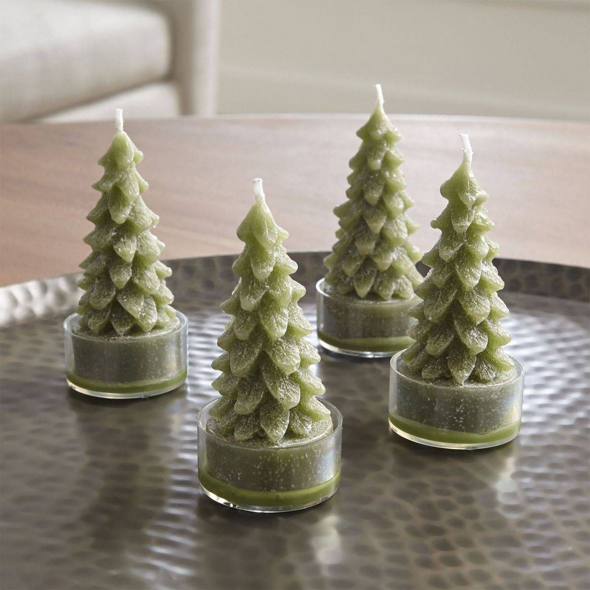 CRATE & BARREL - Vela sin aroma Pine Tree en Cera 8 cm x 4 cm set x 4