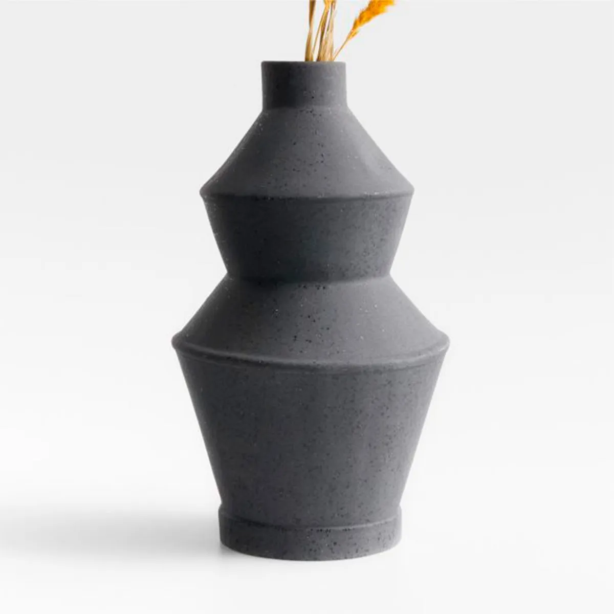 CRATE & BARREL - Jarrón Angle en Loza 35 cm x 21 cm 