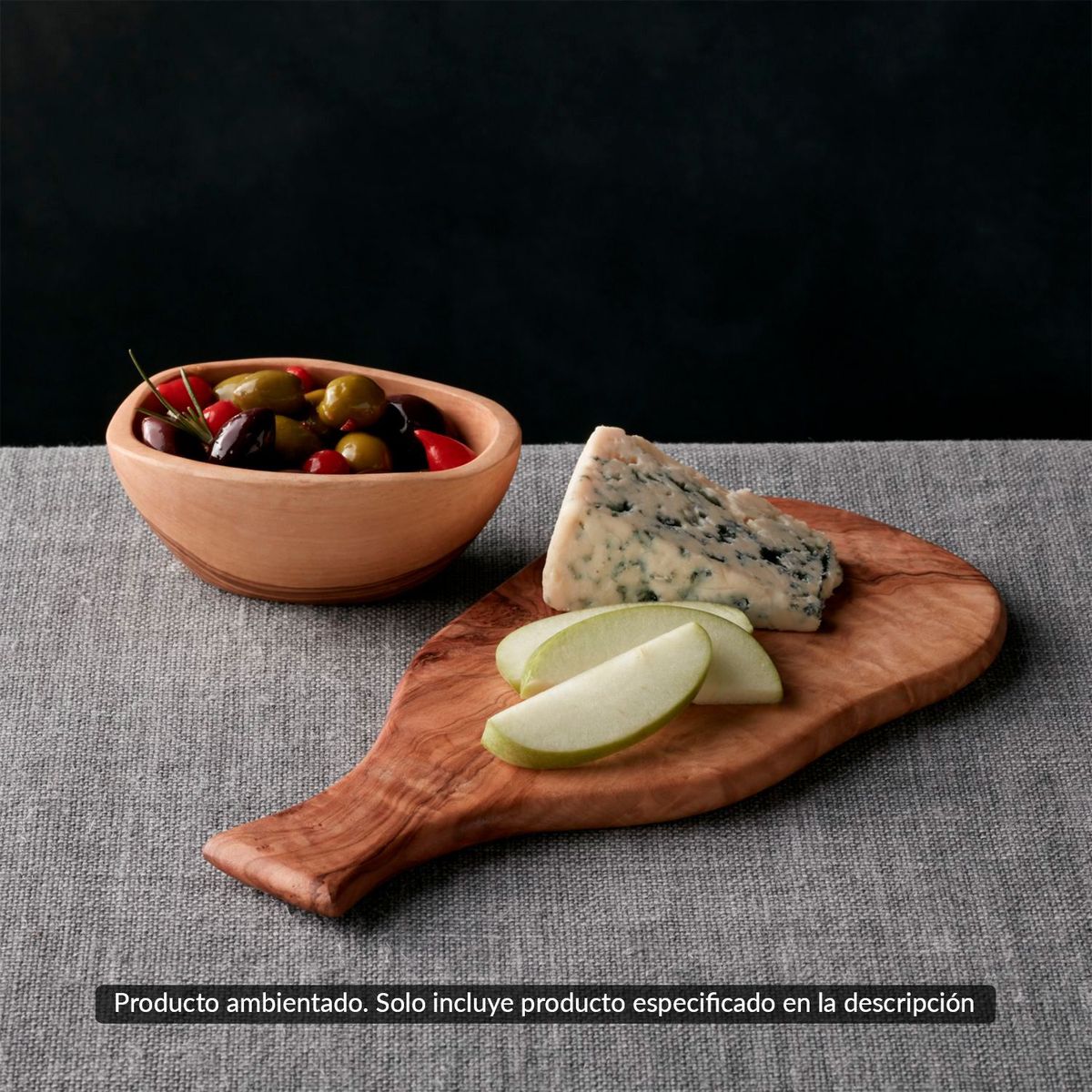 CRATE & BARREL - Tabla de Quesos de Madera de Olivo