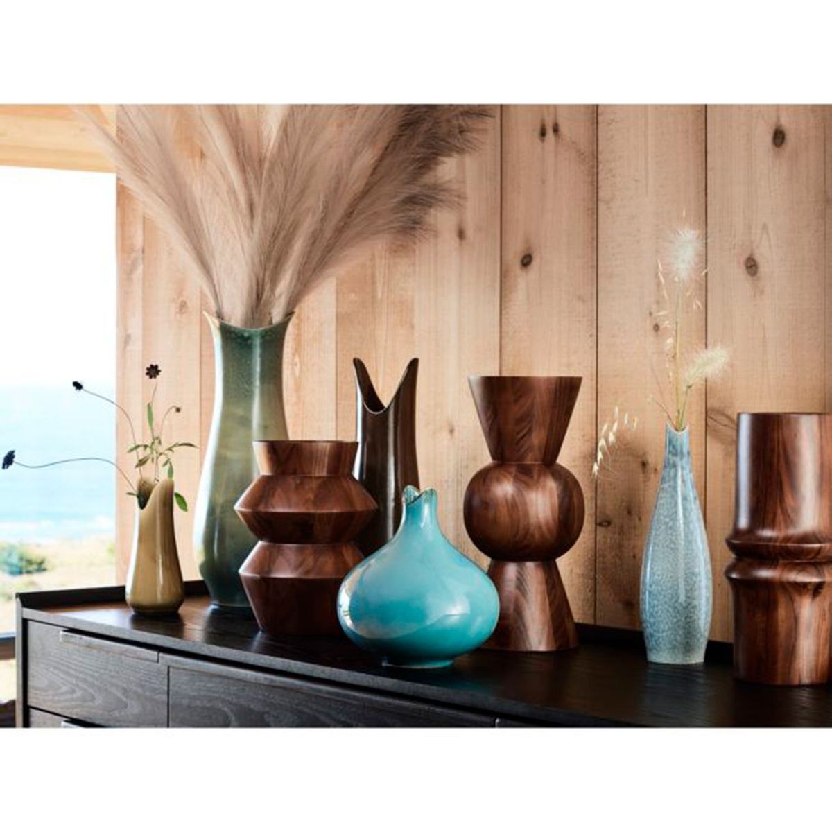 CRATE & BARREL - Jarrón Century en Acacia 36 cm x 17 cm 
