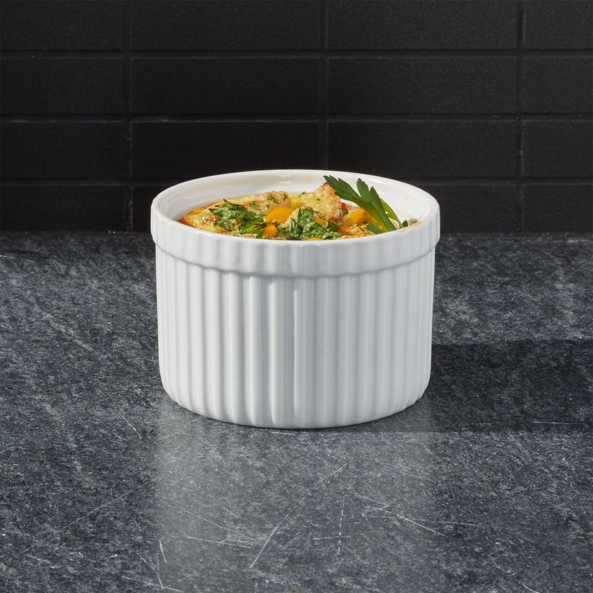 CRATE & BARREL - Ramekin Alto