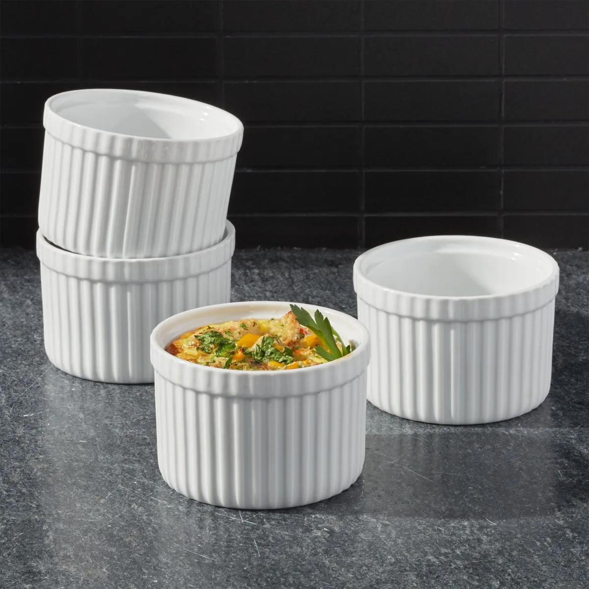 CRATE & BARREL - Ramekin Alto