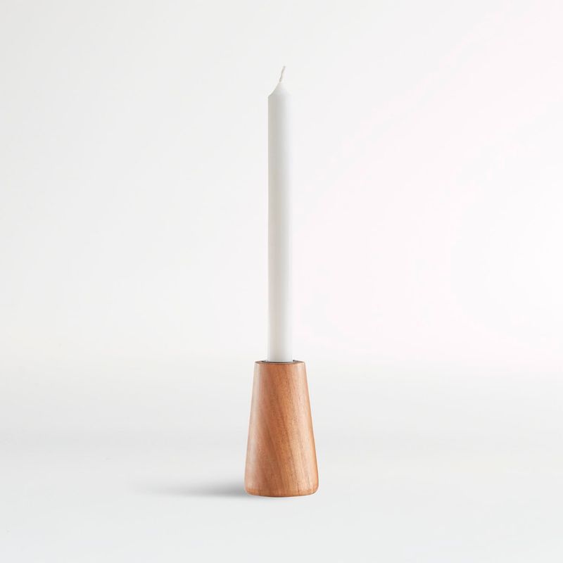 CRATE & BARREL - Candelabro  en Acacia 10 cm x 6 cm 