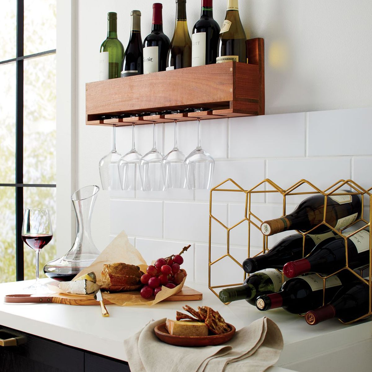 CRATE & BARREL - Porta vinos Bottle Rack en Hierro 1 Pieza