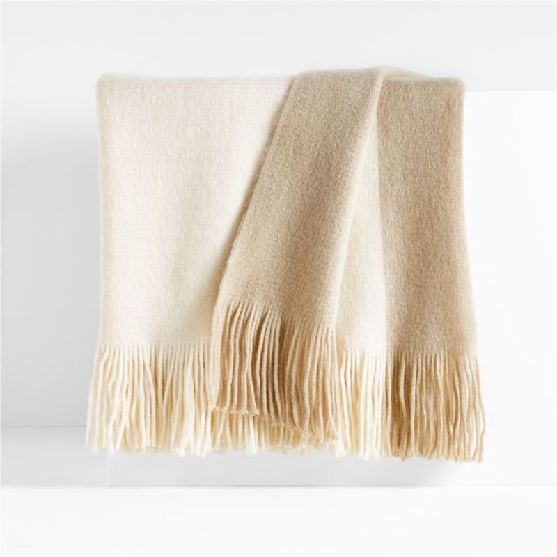 CRATE & BARREL - Manta Tepi 140 cm x 178 cm