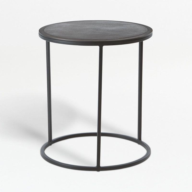CRATE & BARREL - Mesa auxiliar Knurl