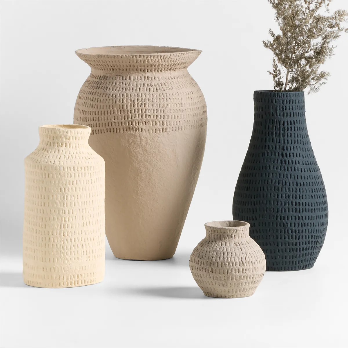 CRATE & BARREL - JARRÓN OAXACA BLANCO 37 X 18 CM