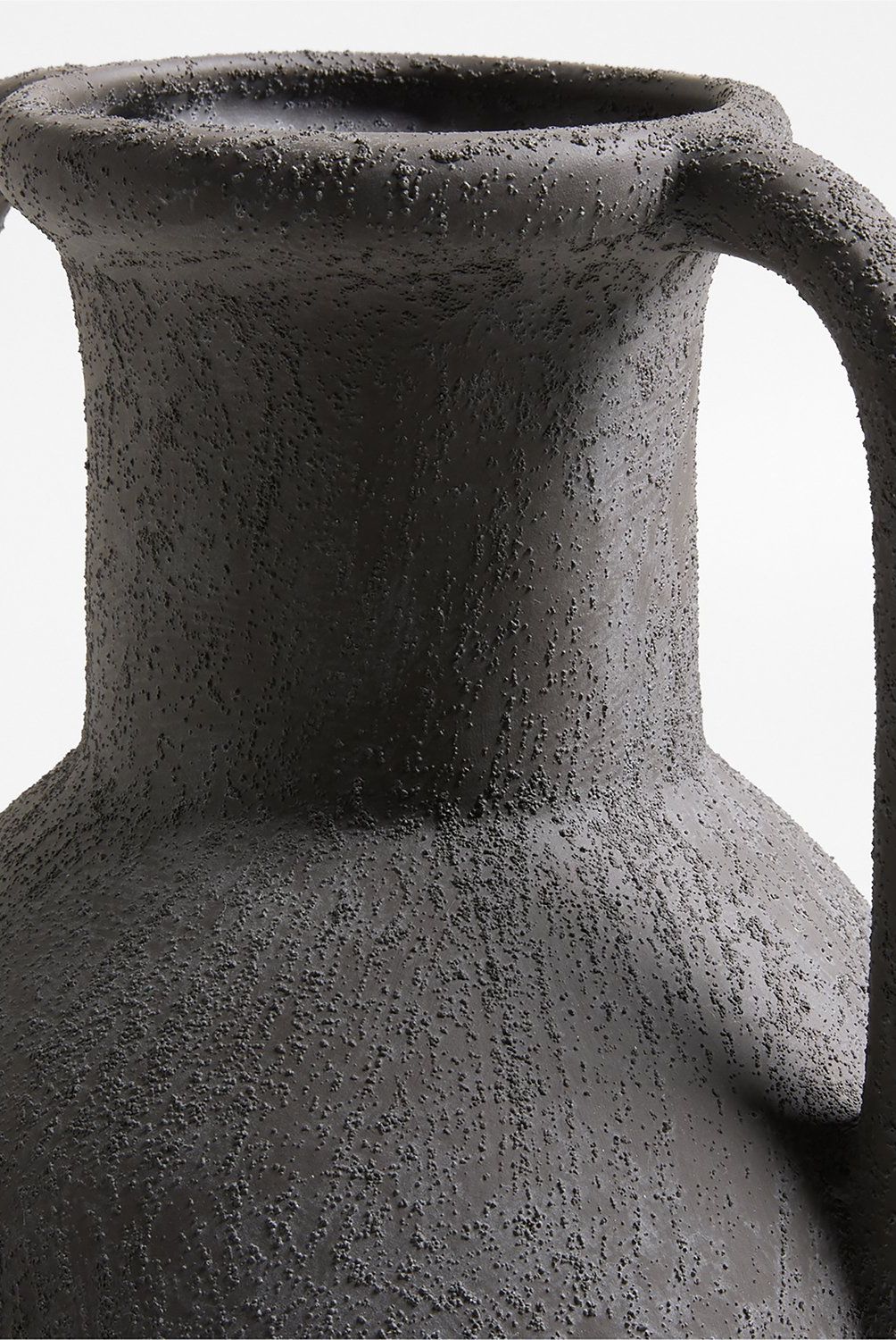 CRATE & BARREL - Jarrón Antiguo en Arcilla 38 cm x 21 cm 