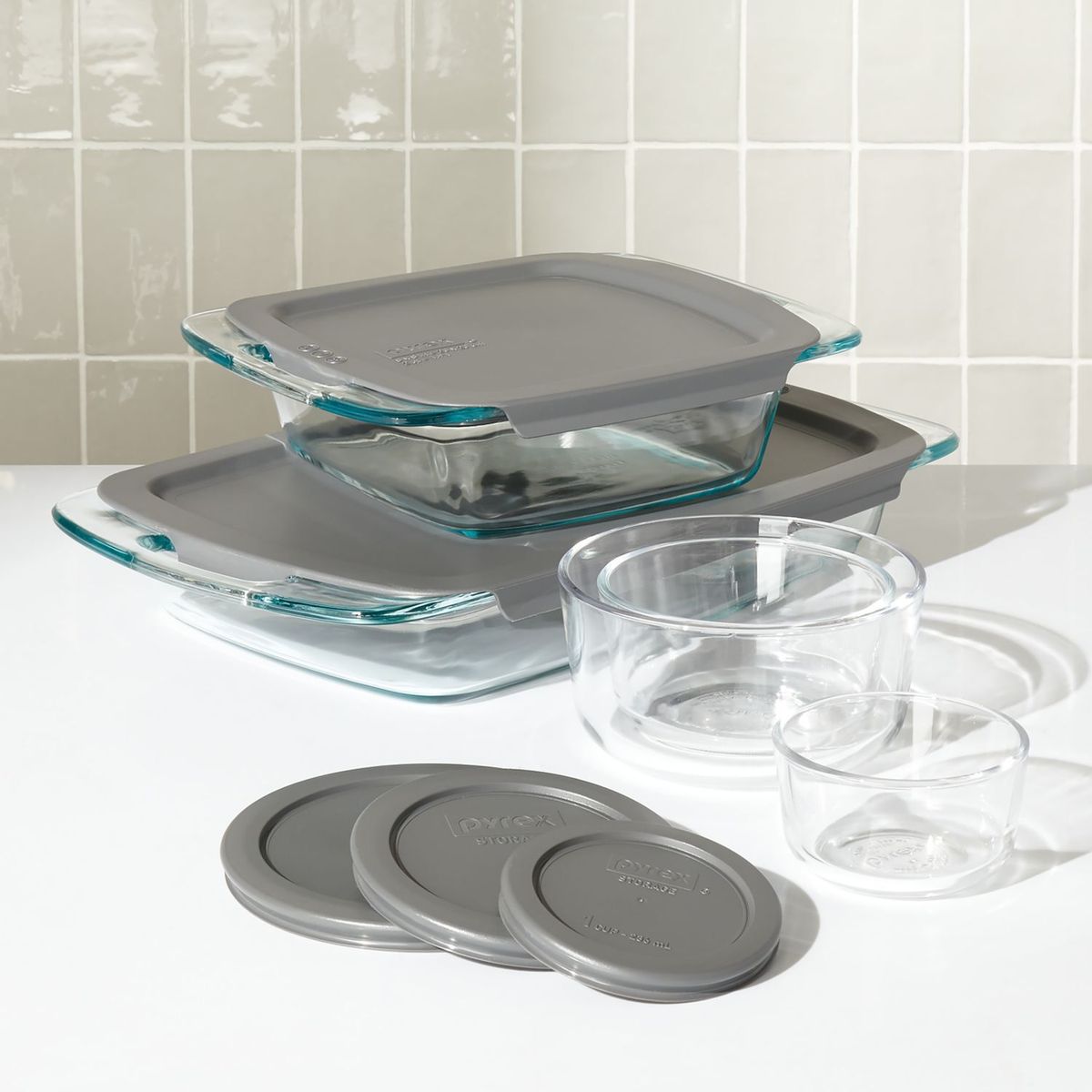 CRATE & BARREL - Refractarias Pyrex en Vidrio con Tapa Set x 5