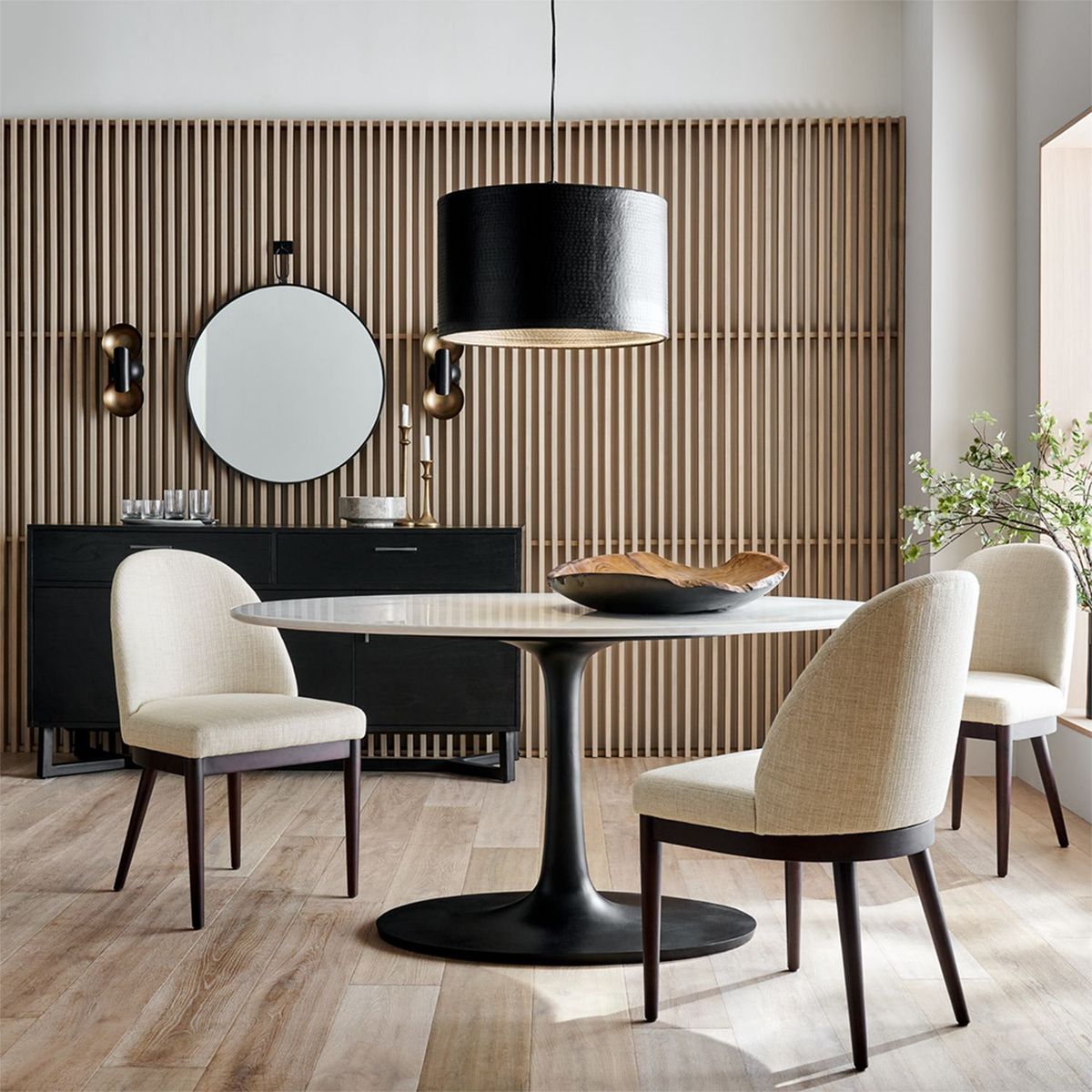 CRATE & BARREL - Silla de comedor Ana en Tela