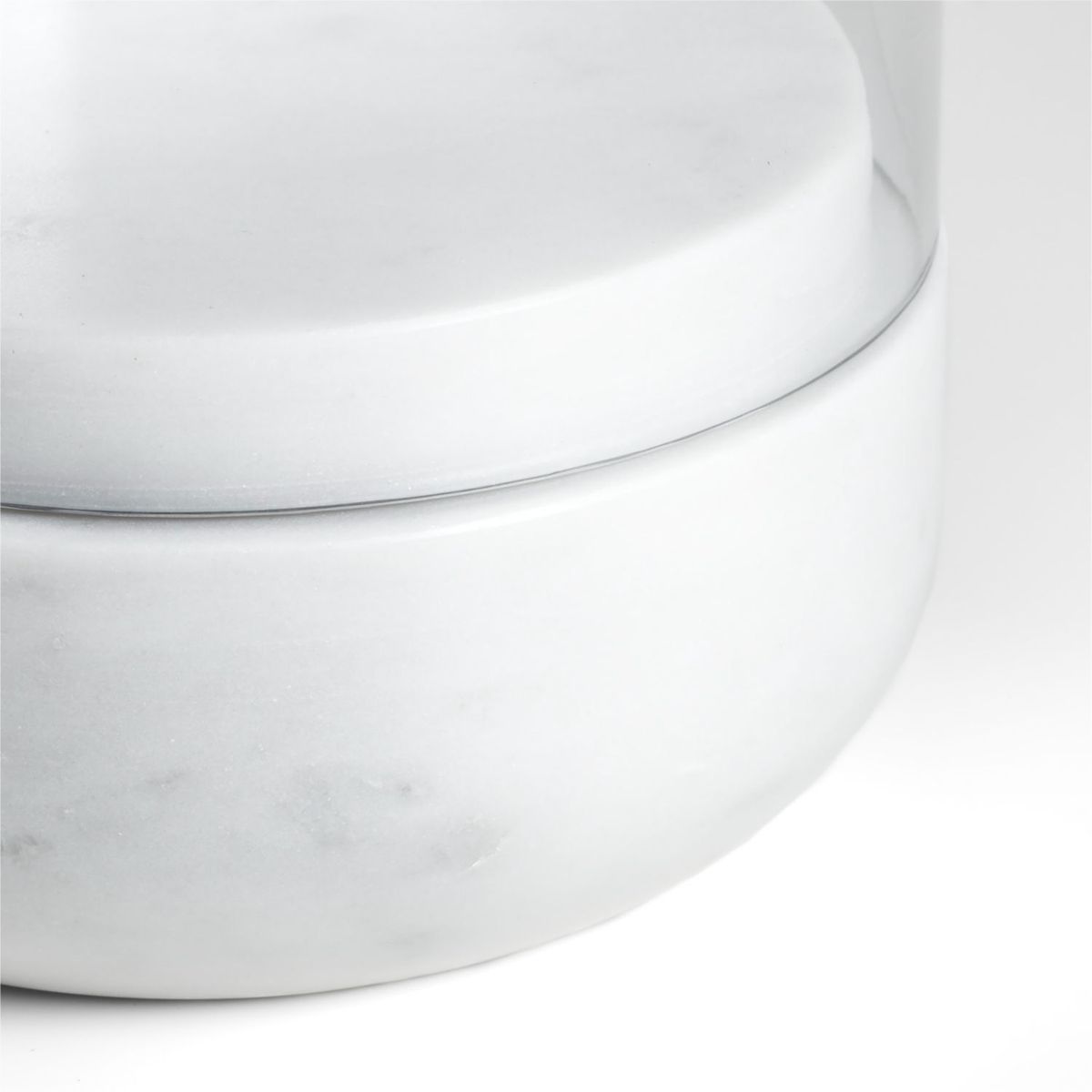 CRATE & BARREL - Candelabro Curve Vidrio 16 x 11 cm