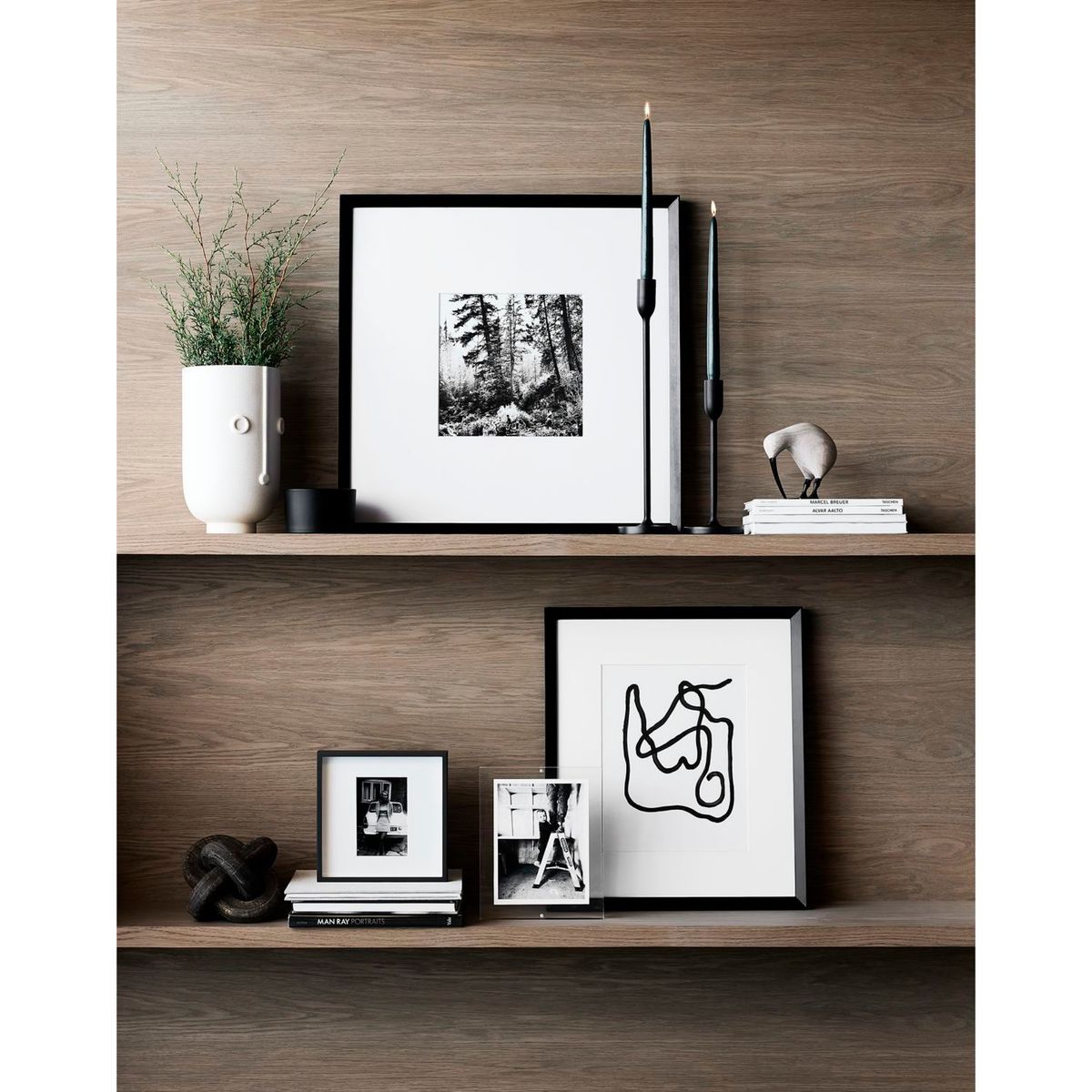 CRATE & BARREL - Adorno Kiwi Madera 14 cm