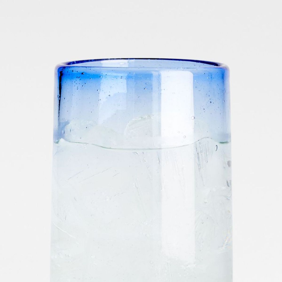 CRATE & BARREL - Vaso Alto Pacifico en Vidrio 473 ml