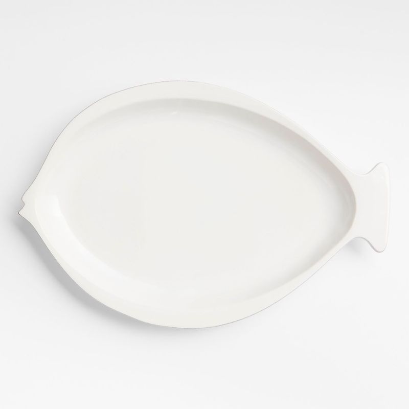 CRATE & BARREL - Bandeja Marin Fish en Piedra 51 x 36 cm
