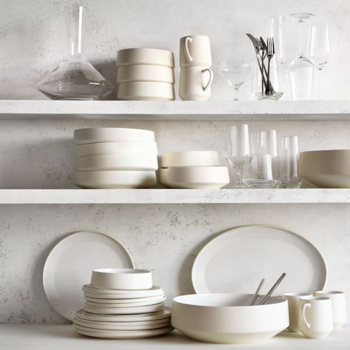 CRATE & BARREL - Bowl Tour en Porcelana 16 cm x 6 cm