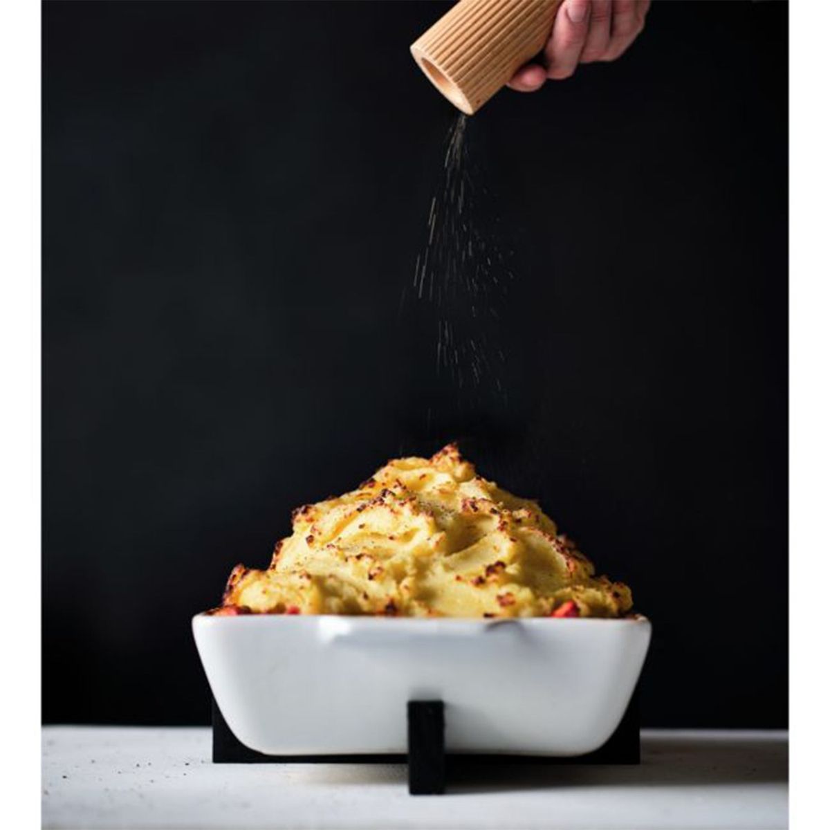 CRATE & BARREL - Refractaria Oven to Table Cerámica 25 x 41 cm