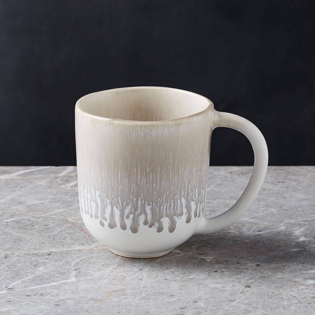 CRATE & BARREL - Mug Caspian