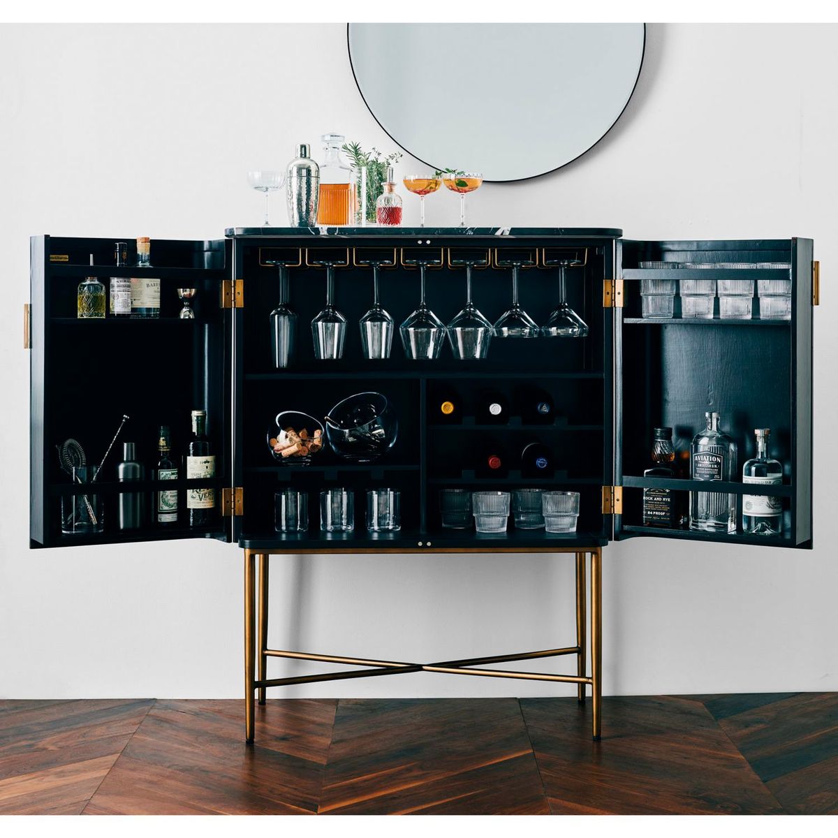 CRATE & BARREL - Bar Fayette