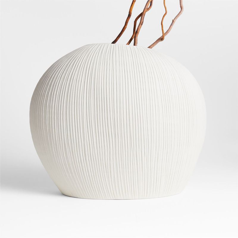 CRATE & BARREL - Florero Alura en Arcilla 32 cm x 36 cm 