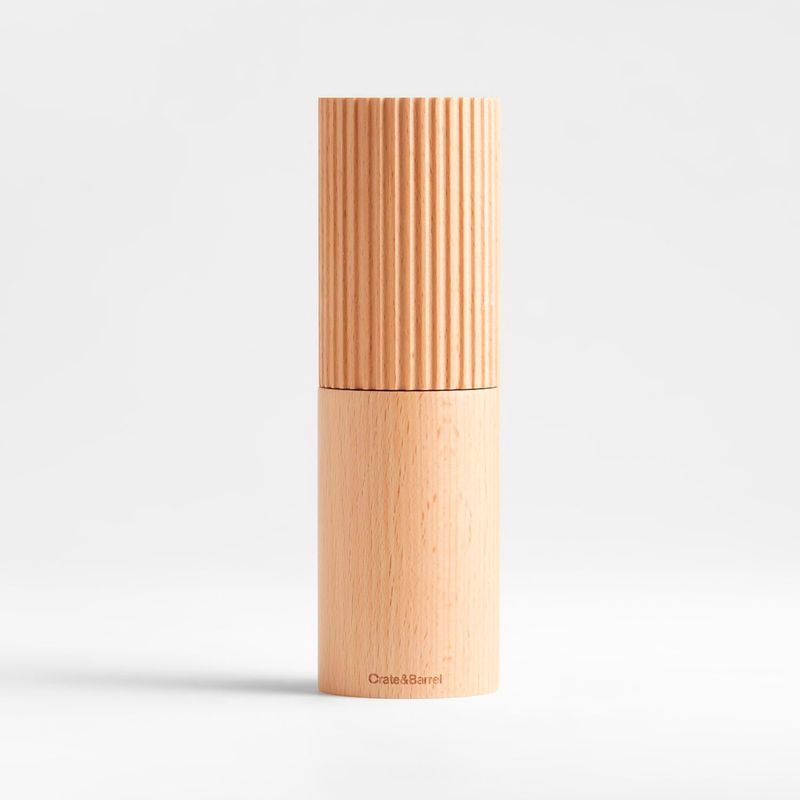 CRATE & BARREL - Molino de Pimienta en Madera Hanno 19 cm