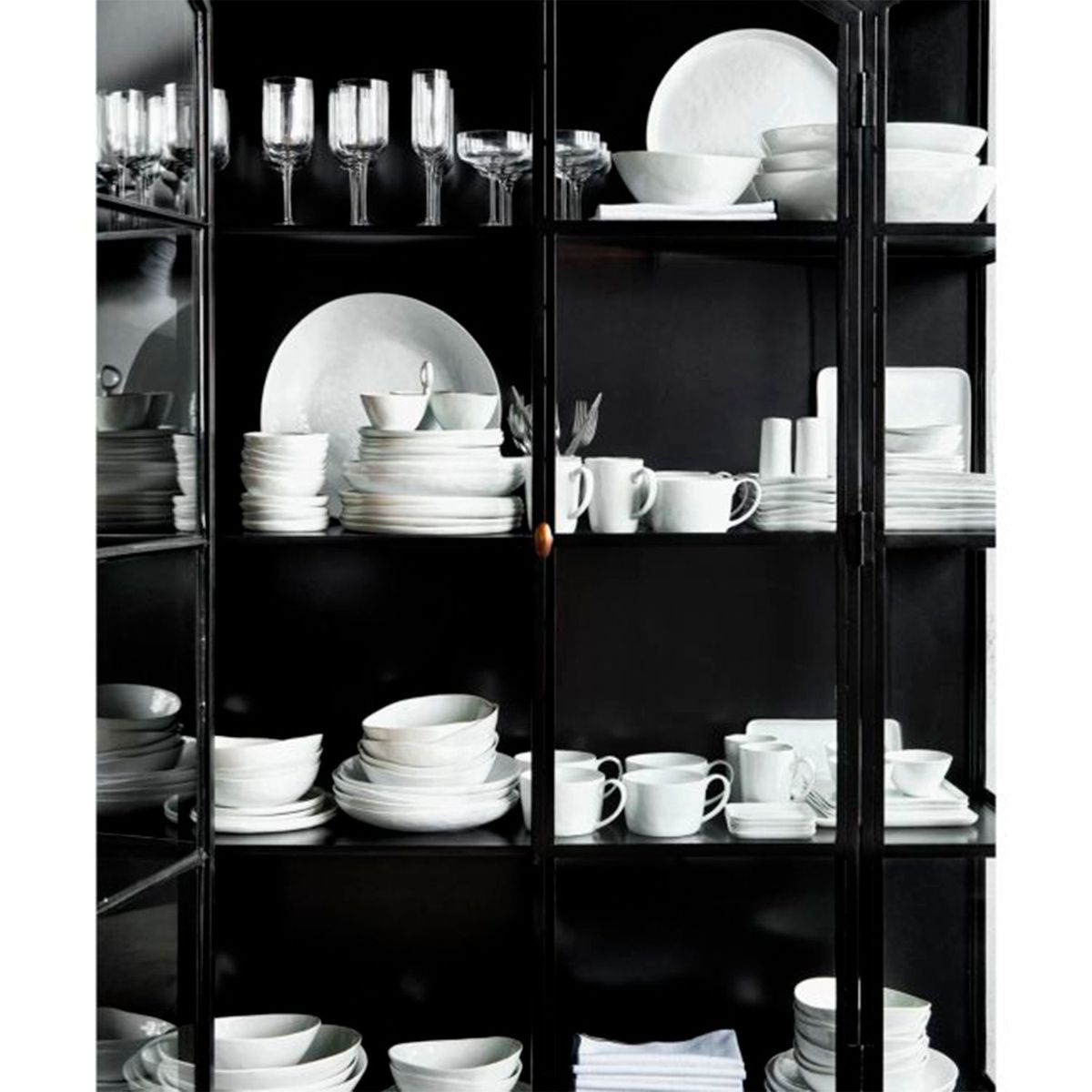 CRATE & BARREL - Copa de vino Mercer de Cristal  9,5 oz