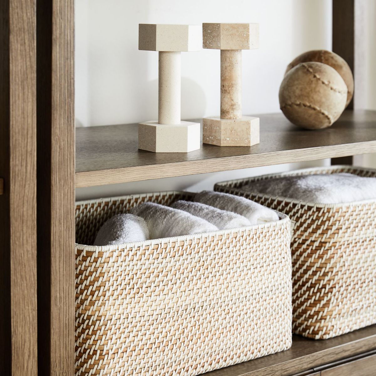 CRATE & BARREL - Canasto organizador Pequeño Sedona Blanco 22.23 cm 27.63 cm