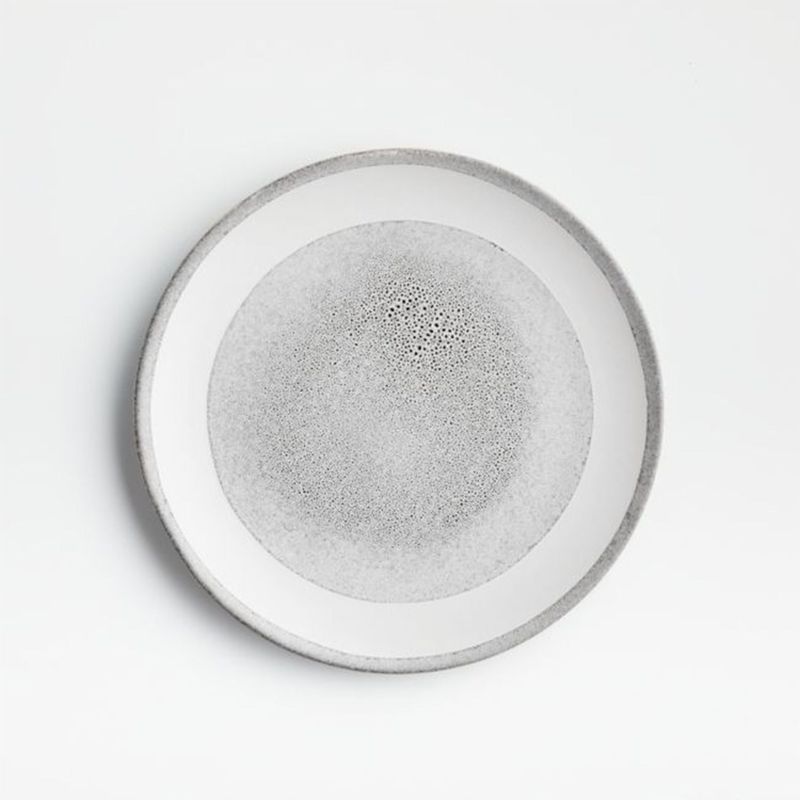 CRATE & BARREL - Plato de Ensalada Pedra 22 cm