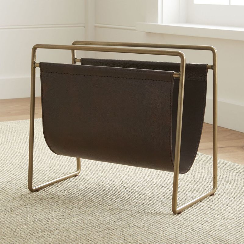 CRATE & BARREL - Organizador Revistero Galen en Hierro 41 cm x 45 cm 