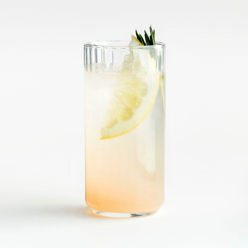 CRATE & BARREL - Vaso alto Felton de Vidrio  15 oz
