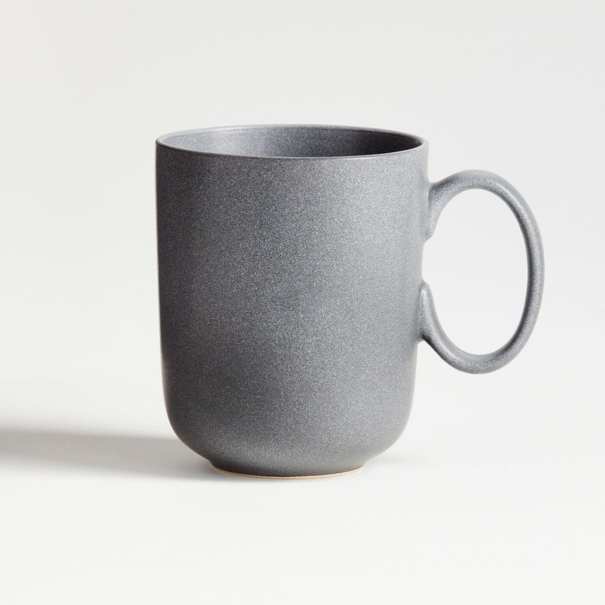 CRATE & BARREL - Mug Wren Dark en Gres 9 cm x 8 cm